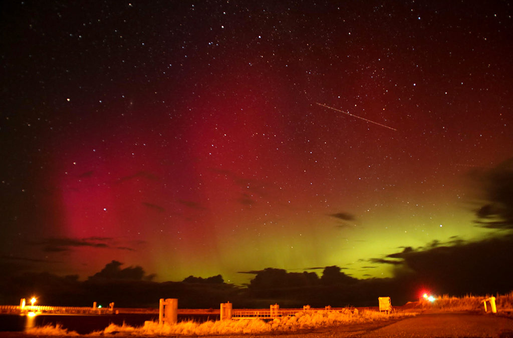 Noorderlicht vanaf de Afsluitdijk op 6 maart 2016, door Wessel Hiemstra