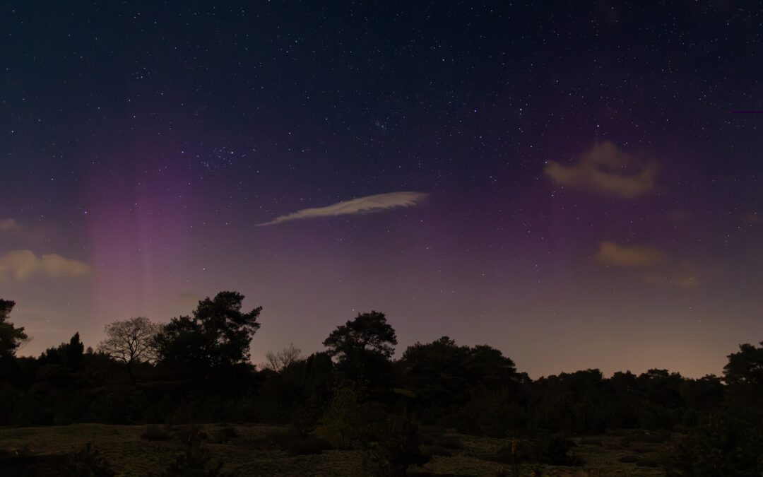 Noorderlicht boven de Veluwe om 00:22 uur. Fotograaf: Roy Keeris.